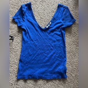 Deep V short sleeve shirt